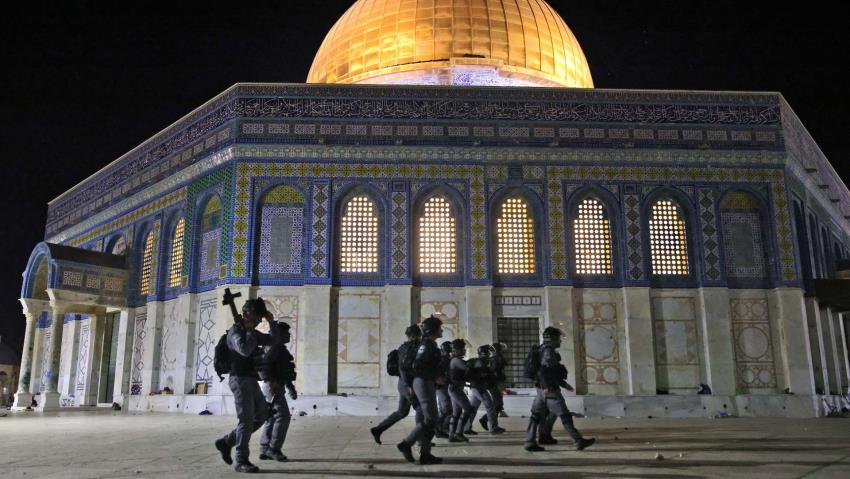 200 Lebih Warga Palestina Terluka Dalam Penyerbuan Polisi Israel Di Komplek Masjid Al-Aqsa